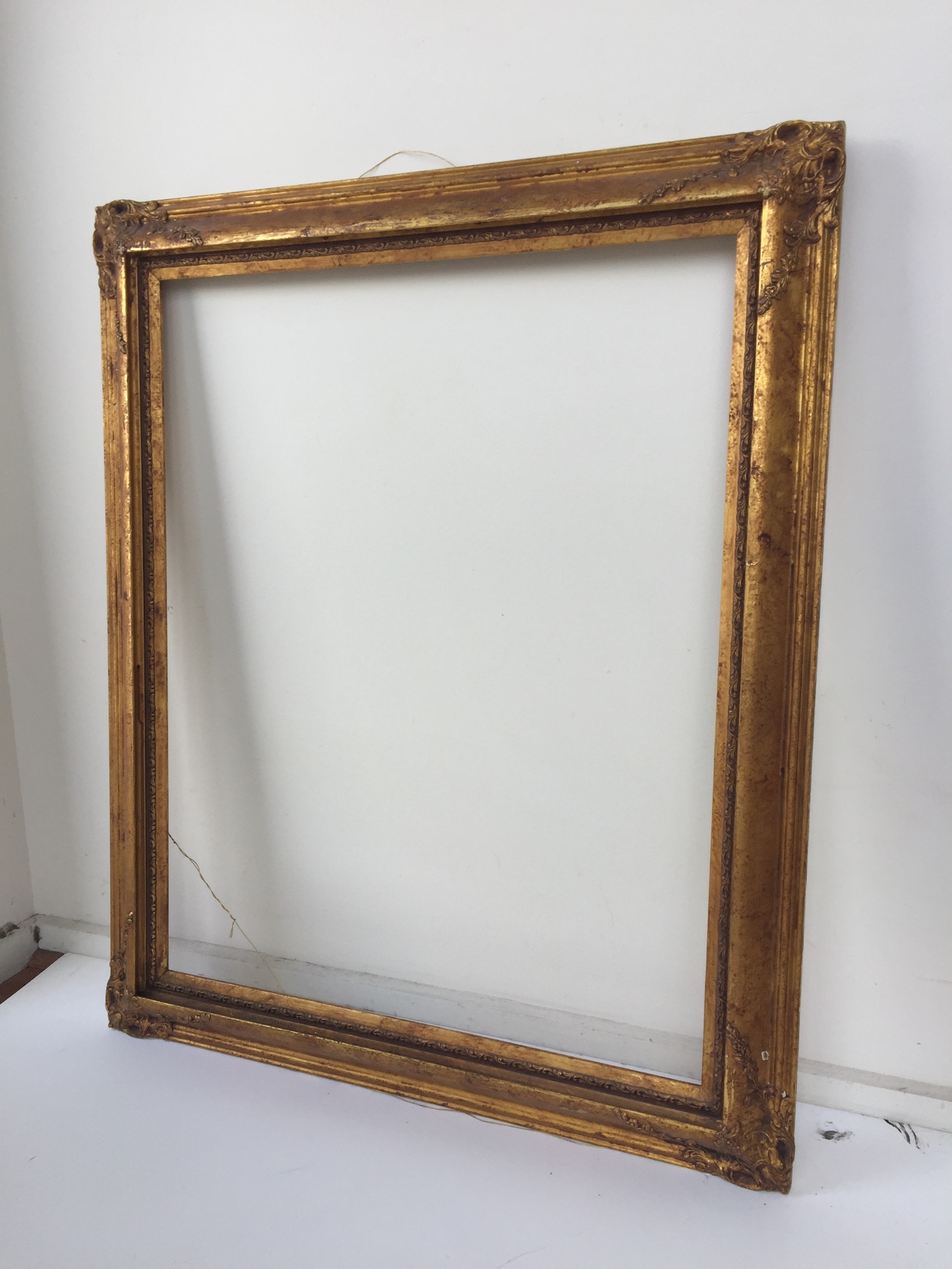 FRAME, Gold Gilt Large - 75 x 90cm